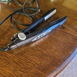 Remington S7211 Wet 2 Straight Hair Straightener 1" TESTED WORKS (T)
