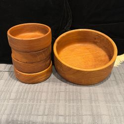 Teak Salad Bowl With 4 Individual Bowls 