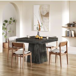 Little Tree Dining Table