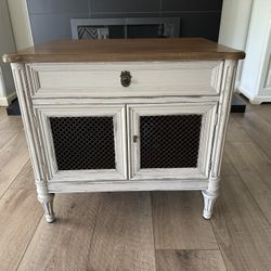 Vintage Side/End Table 