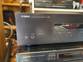 Yamaha R-S201 With Remote