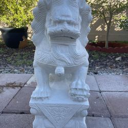 Lion Statue 2 Feet High Good