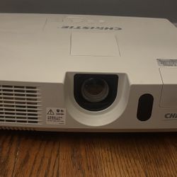 CHRISTIE LX41 LCD Projector