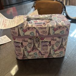 Imoshion Eiffel Tower Paris  8” Cosmetic Box