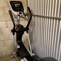 Precor Series 700 elliptical