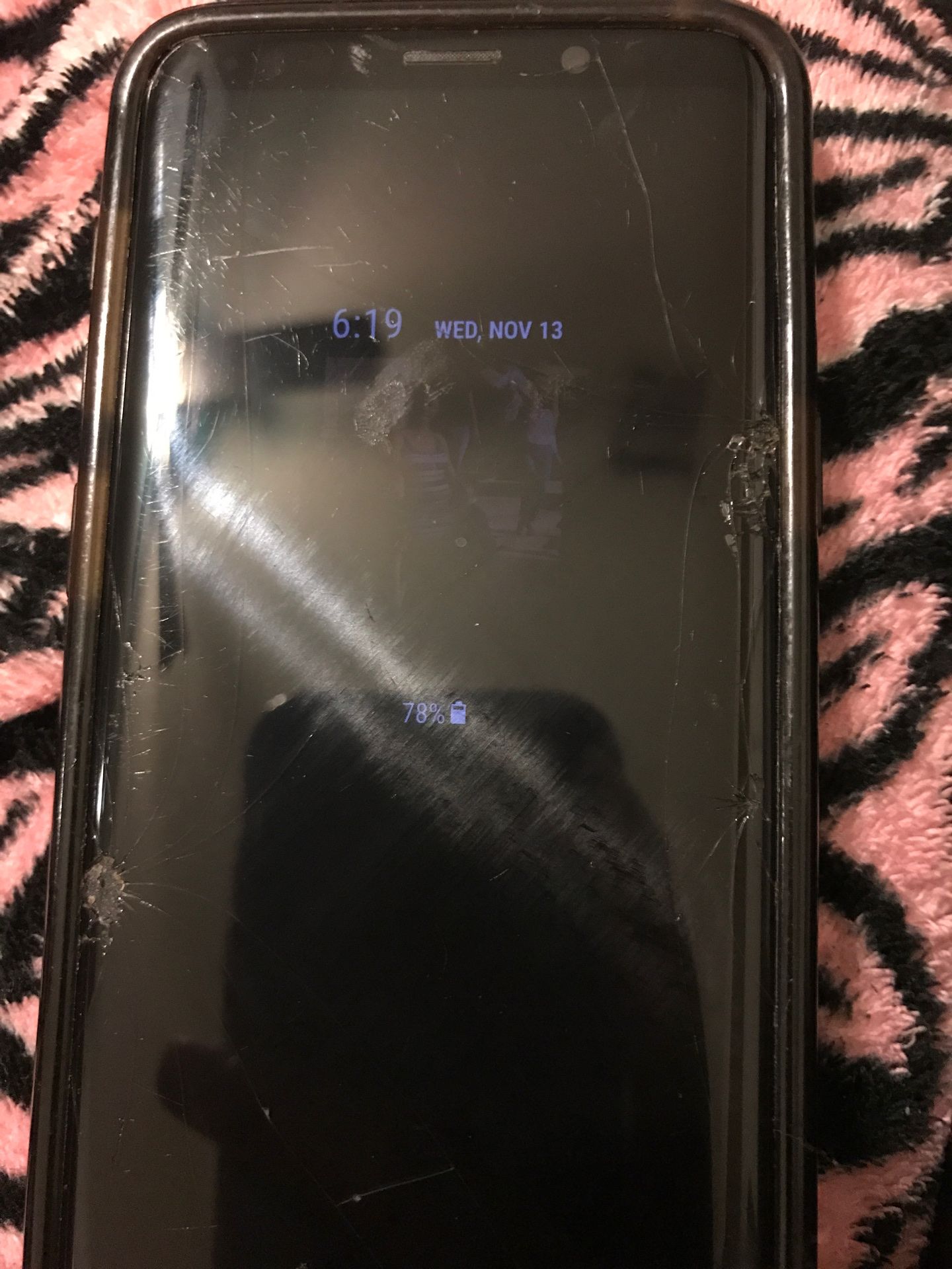 Samsung s9 w/Case