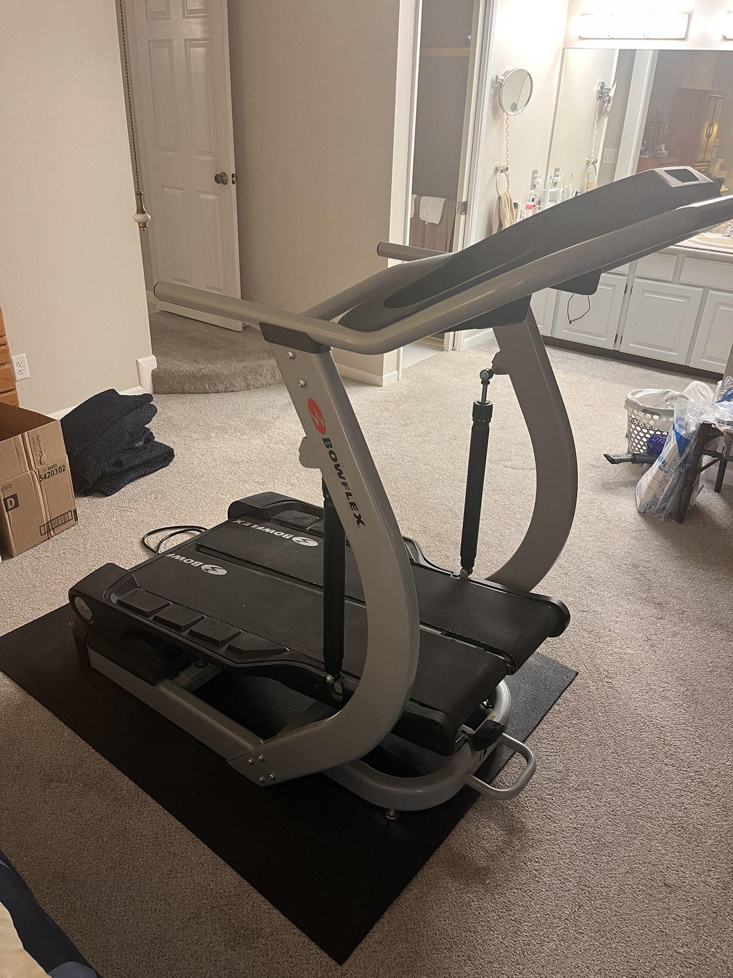 Bowflex TreadClimber TC5500- Excellent Condition