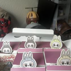 The Monsters Exciting Macarons Labubu