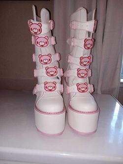 Gloomy Bear YRU dune boots 9M  👢 - Turlock Ca