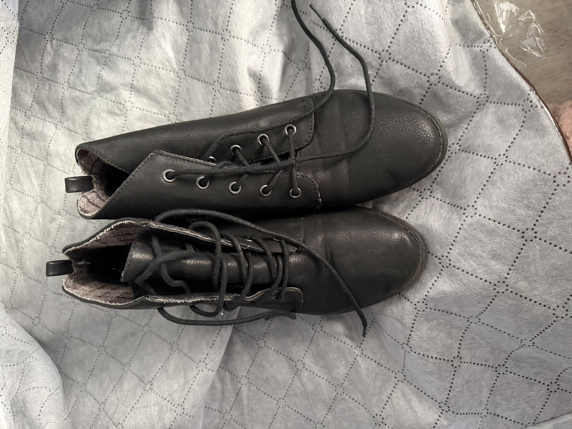 Black Ankle Boots 7.5