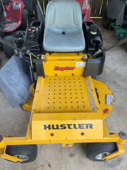 HUSTLER RAPTOR 42” Z-TURN
