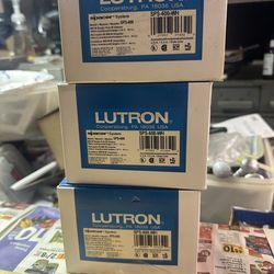 Three 600 watt incandescent dimmers