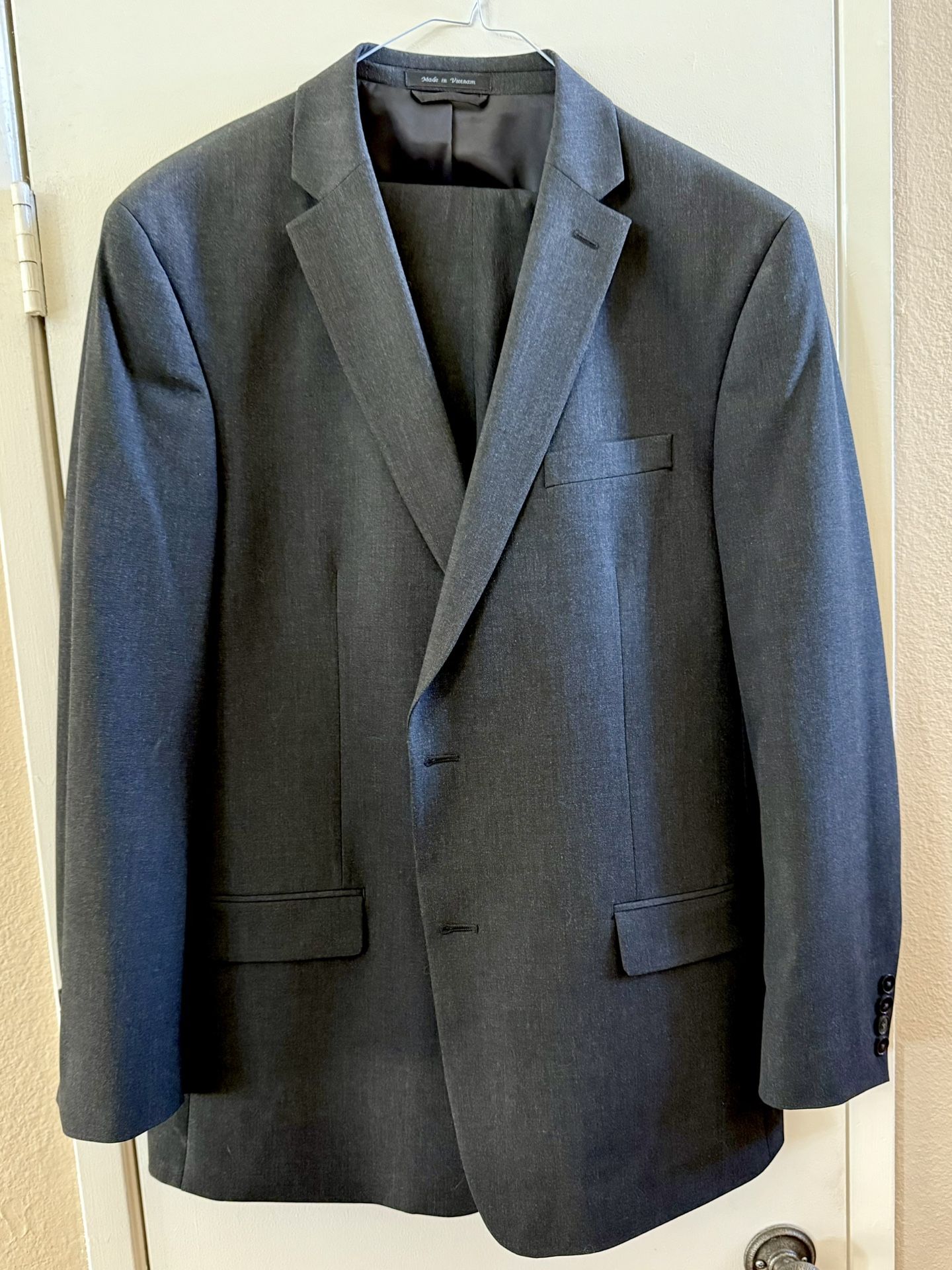 IZOD - Black Pindot - Suit