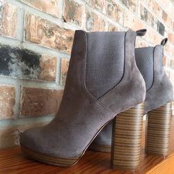 Faux Suede Platform Boots size 5.5