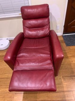 Leather recliner