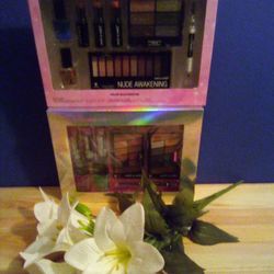 Wet n Wild Color Blockbuster Sets $12 Each Great Gift For Mother's Day