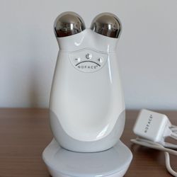 NuFACE Trinity Facial Toning Device Original