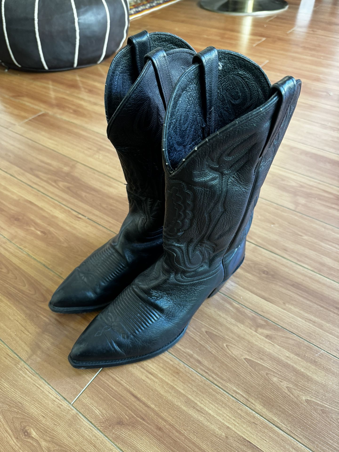 Vintage J. Chisholm 10.5D Black Cowboy Boots