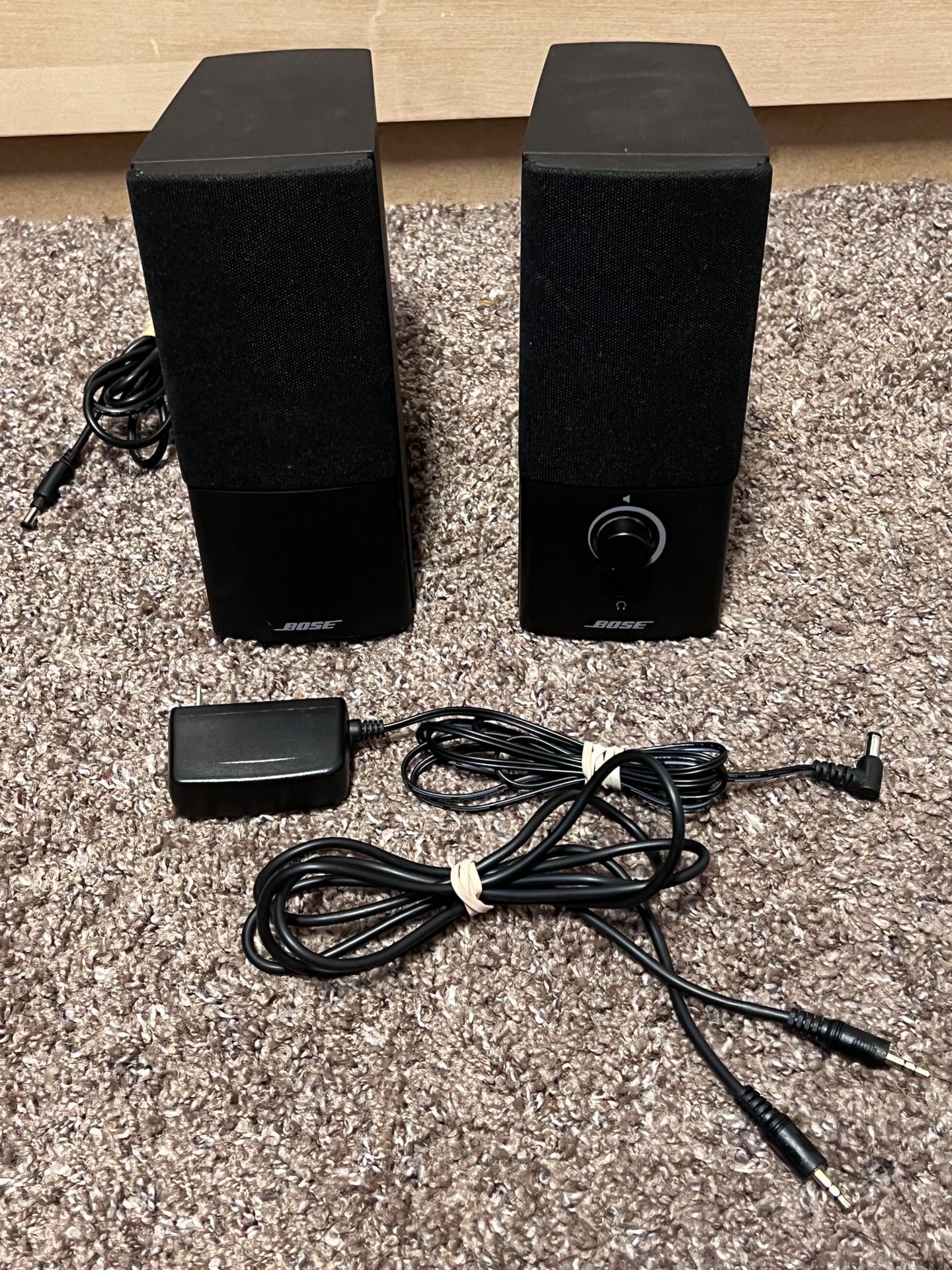 stum kopi Forkorte Bose Companion 2 Series 3 Computer Speakers for Sale in Puyallup, WA -  OfferUp