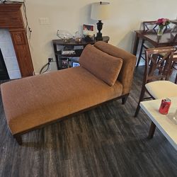 Chaise Lounge Couch