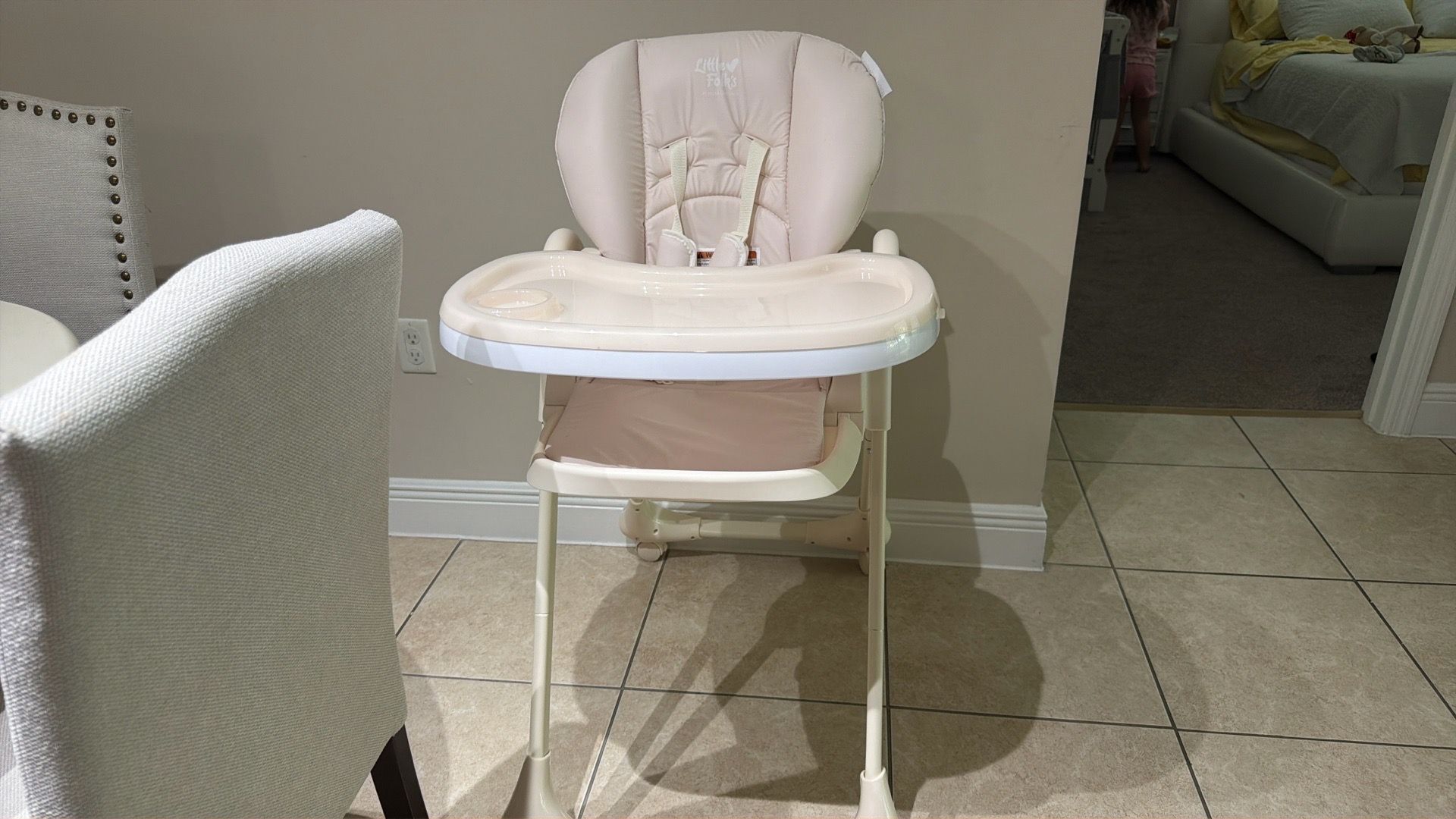 FREE HIGH CHAIR FOR BABY