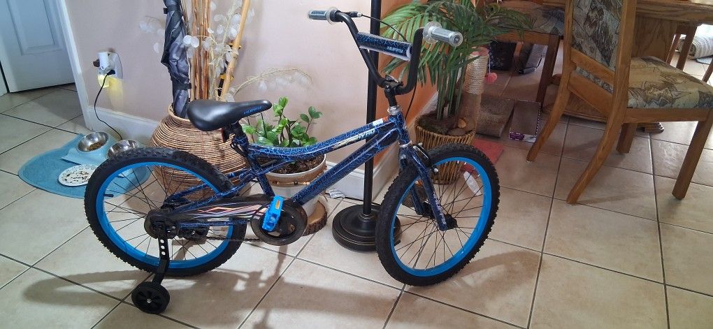 20" Huffy Bike