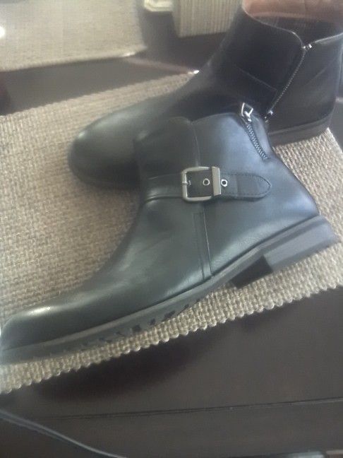 Brand New Ferro Aldo Boots Size 13