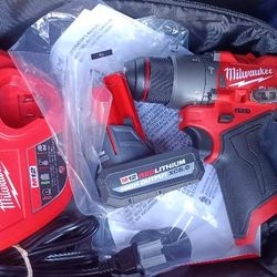 Milwaukee M12 Fuel Hammer Drill 