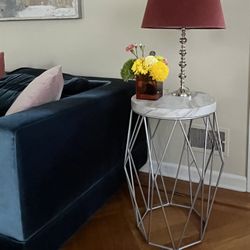 End or Accent Table