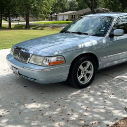Grand Marquis 2004