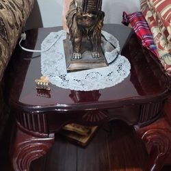 Four piece cherry coffee table set excellent condition