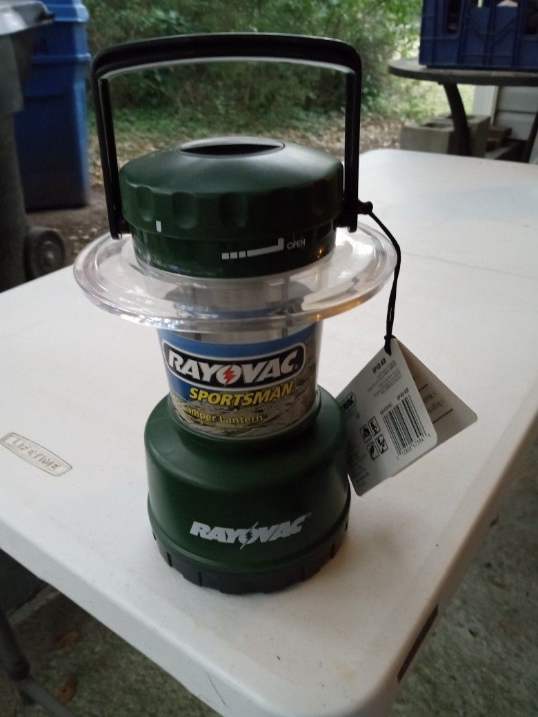 CAMPER LANTERN (RAYOVAC SPORTSMAN 4D)