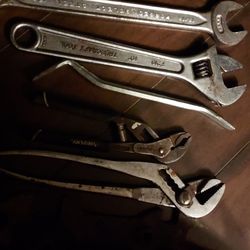 Mixed Tools 8 Pieces 