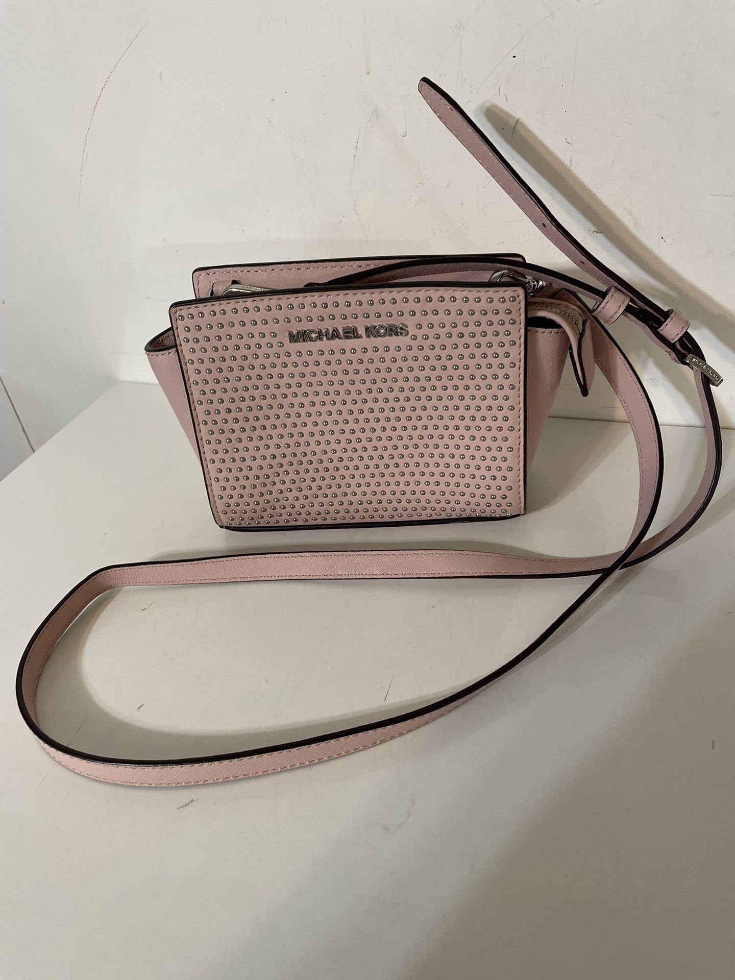 Michael Kors Small Cute Little Bag