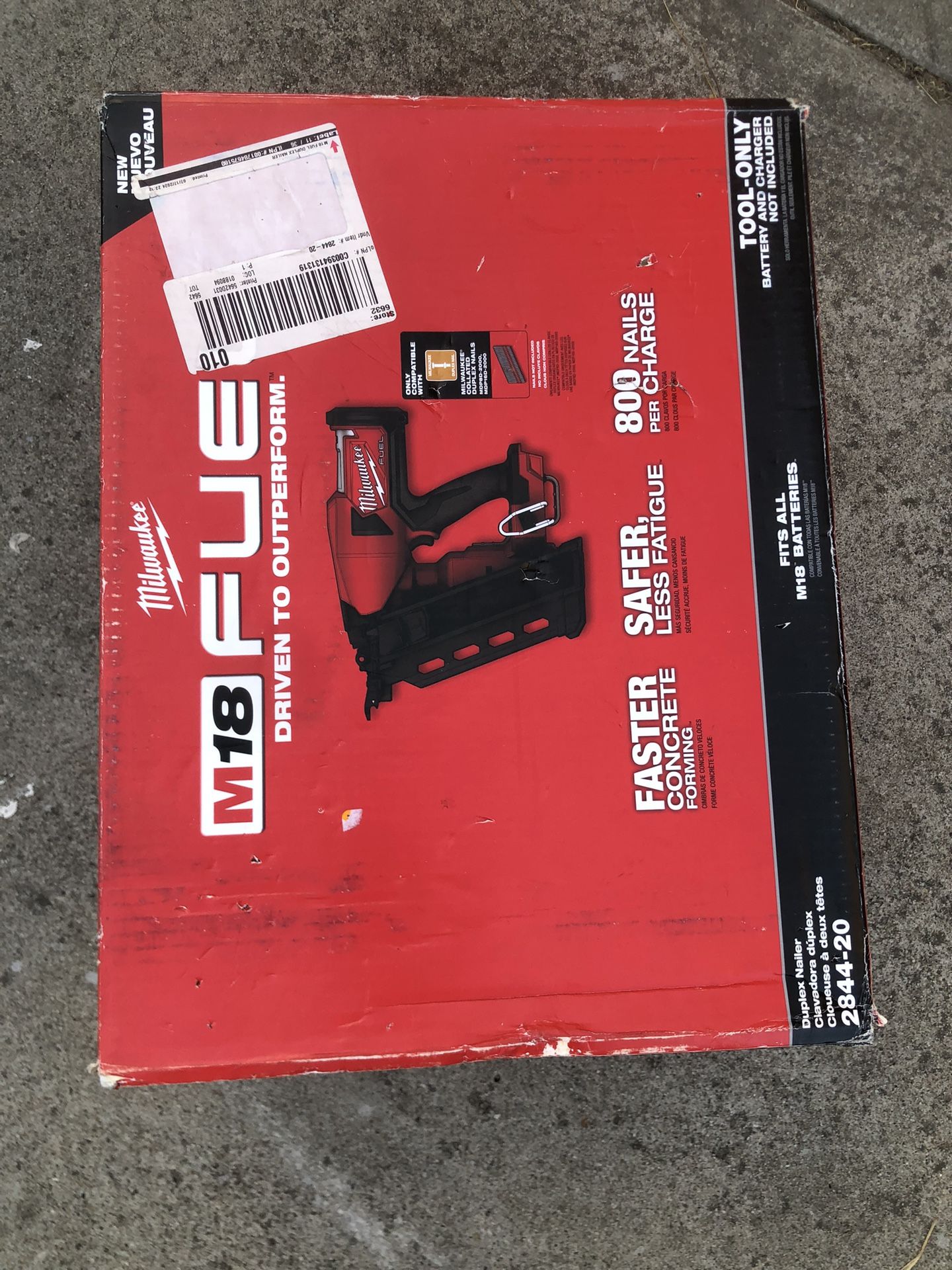 Milwaukee M18 FUEL 18-Volt Brushless Lithium-Ion Cordless 21-Degree Duplex Nailer