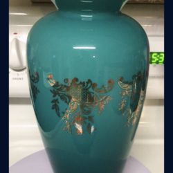 ~VINTAGE/RARE~Beautiful Glass Turquoise/Green Handmade/Hand Painted Vase~24 K Gold Design~Excellent Condition!!~$45 OBO~