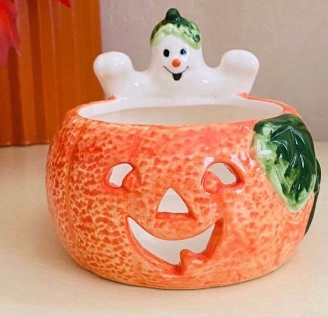 Like New Ghost Pumpkin Candle Holder Vintage