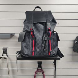 Gucci GG Supreme Backpack