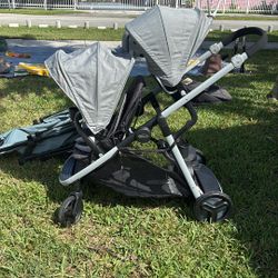 Graco Double Stroller With Extra Seat 