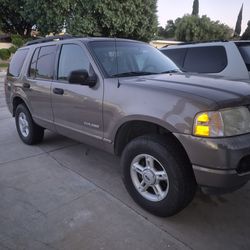 2005 Ford Explorer Sport Trac