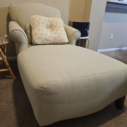 NAME YOUR PRICE $175 Elegant Beige Corduroy Chaise Lounge Chair