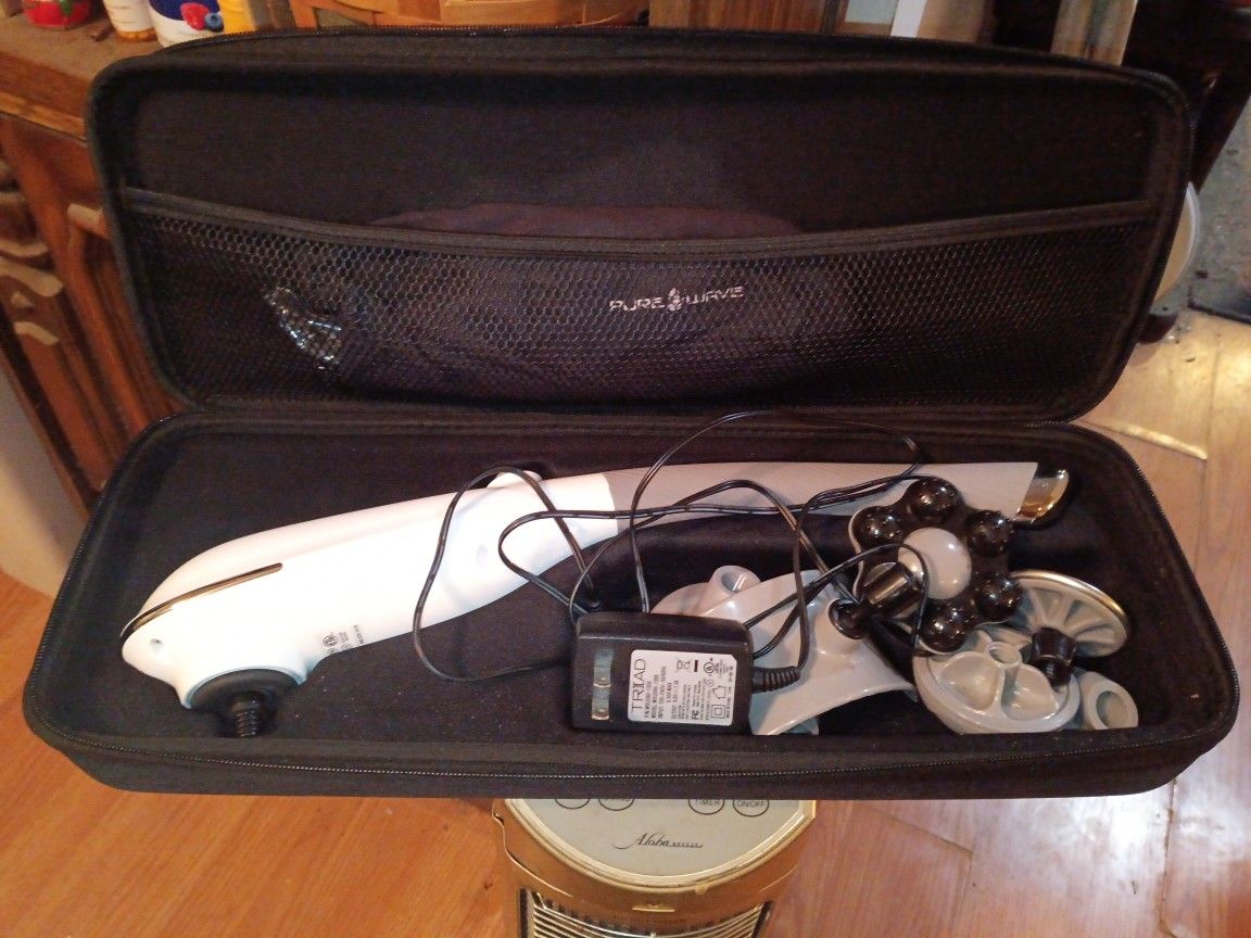PURE WAVE{white electric handheld massage wand & accessories}