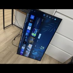 Samsung 43" Crystal UHD 4K Smart TV