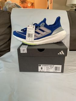 adidas women Size 8 Ultraboost Light Running Shoes 