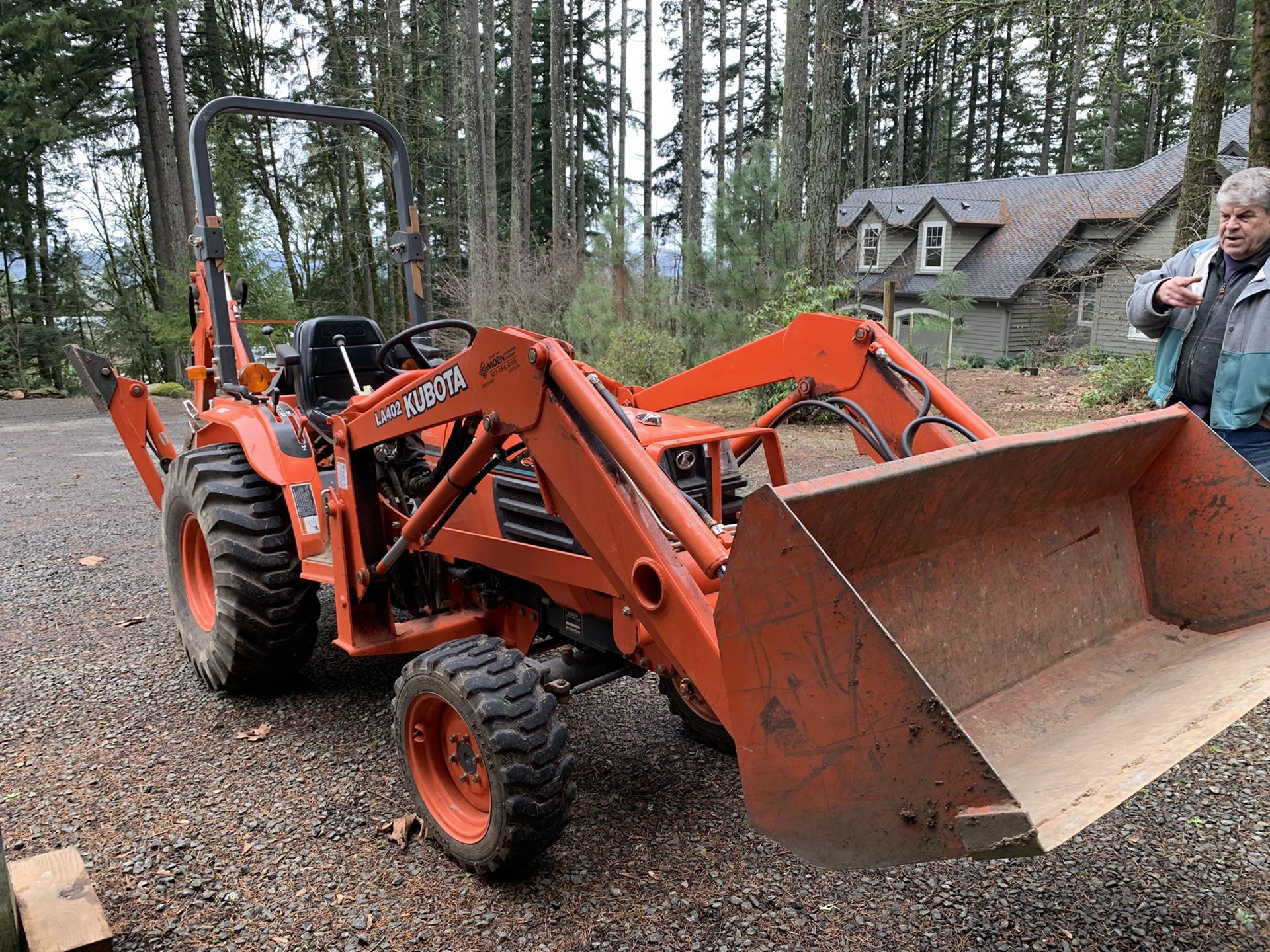 2003 Kubota B2710 Tractor with 4690A Backhoe/LOW HOURS!! for Sale in