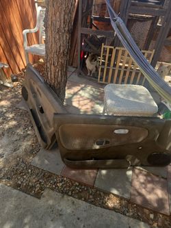 Toyota Tacoma doors panells