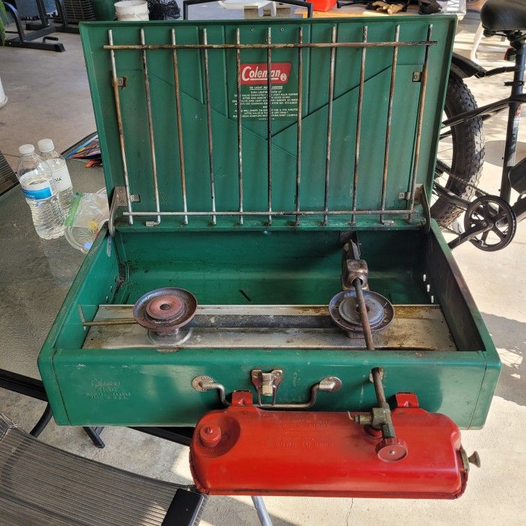 Coleman 2 Burner Camp Stove 