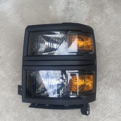2015 Chevy Silverado Headlights (pair) 