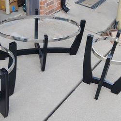 Coffee Table And End Tables With Glass Top