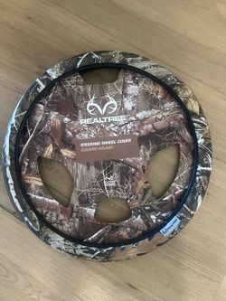Realtree Edge Camo Steering Wheel Cover
